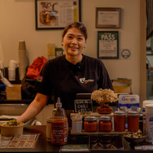 Elita-2-square-5882be6bbc293679fa79cf2004963ae2-15kaubvsc8dm